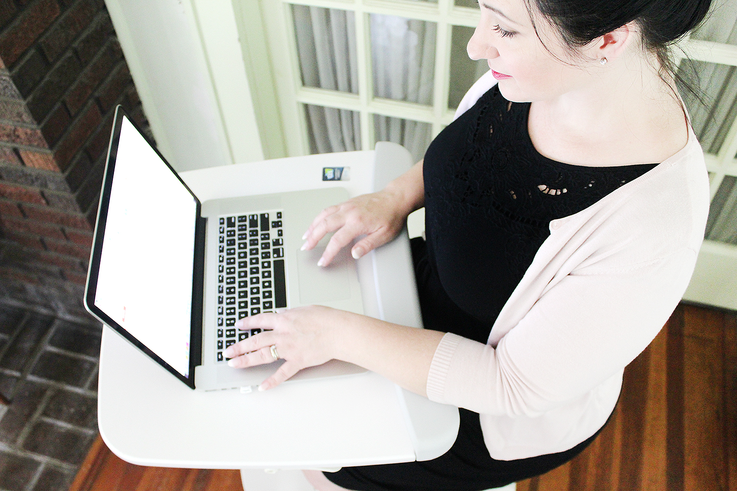 Southern Mom Loves Stay Active While You Work! Flexispot Deskcise Pro V9 Desk Bike Review