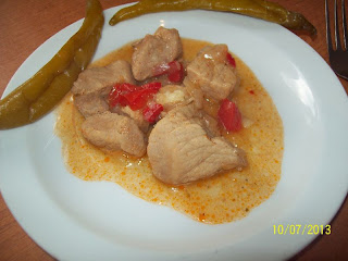 TOCANITA DE CEAPA ,ARDEI SI PULPA DE PORC