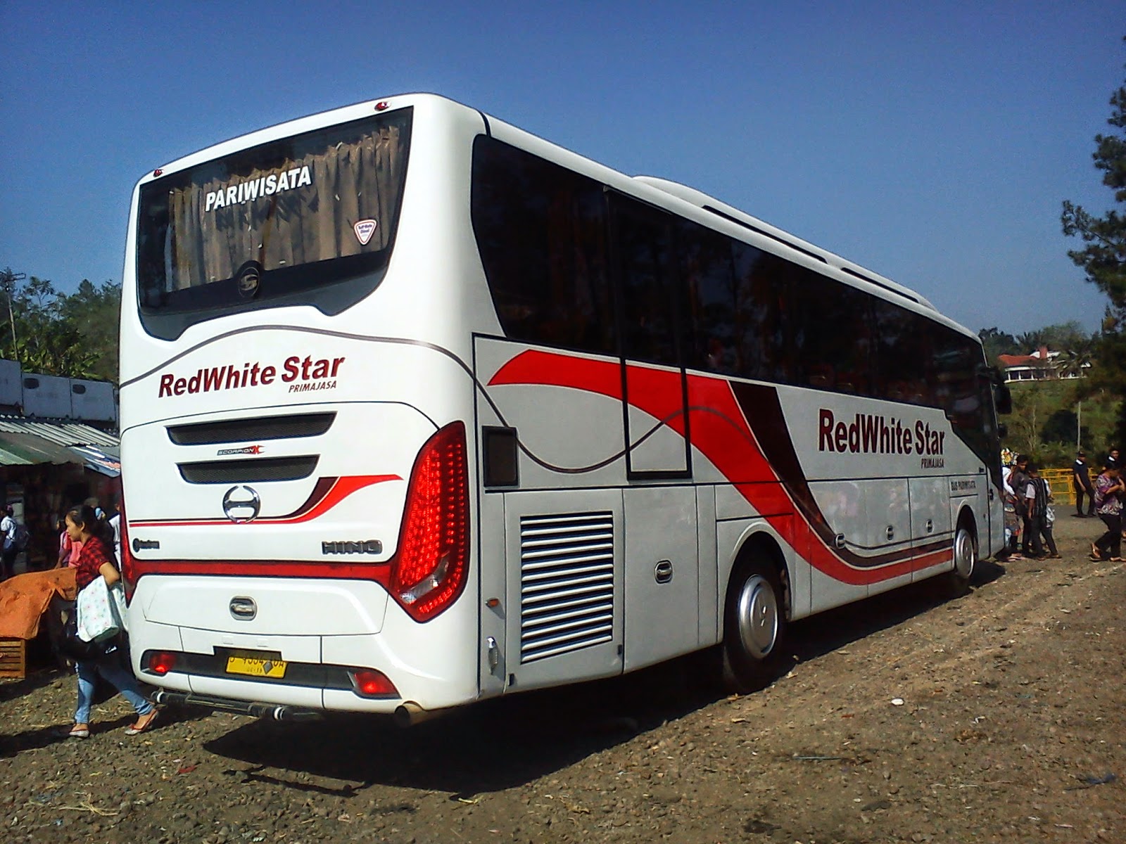 Bus Red White Star Tkp Taman Wisata Matahari Bus City Bus Pariwisata