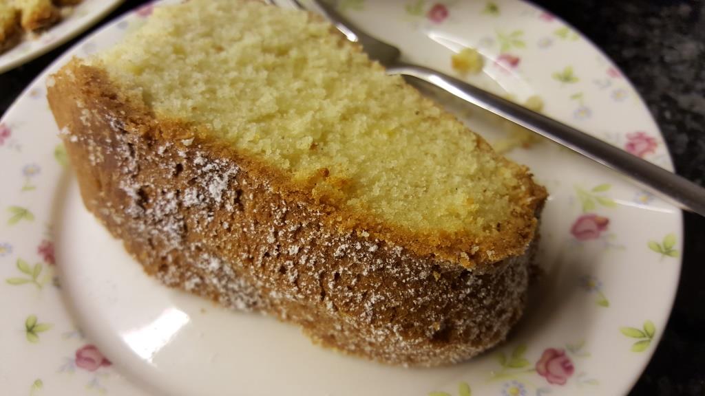 eat-culture: Luftiger Mandelguglhupf aus Salzburg (Airy almond guglhupf ... eat-culture: Luftiger Mandelguglhupf aus Salzburg (Airy almond guglhupf ...