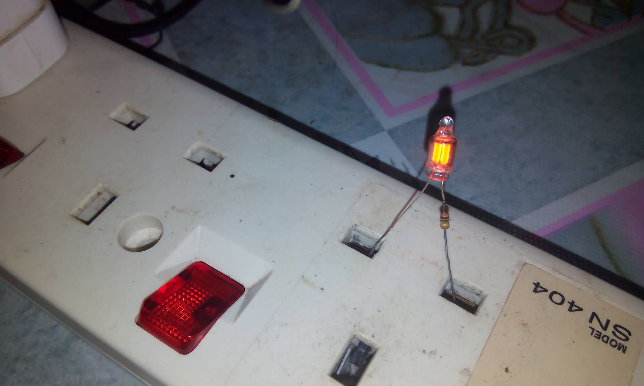 Life Begins at Forty How to test strobe lamp?