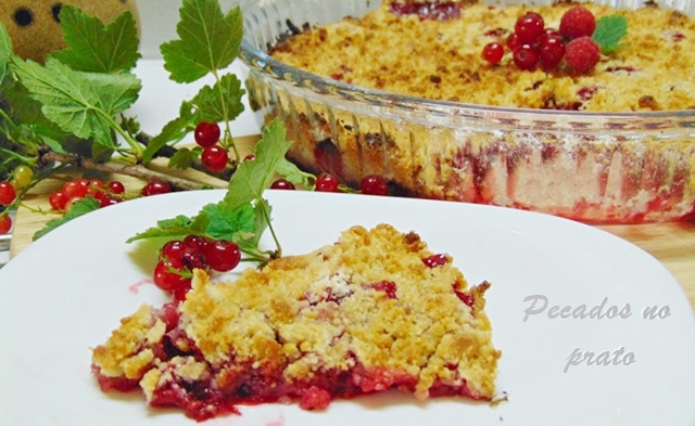 Receita de crumble de frutos vermelhos