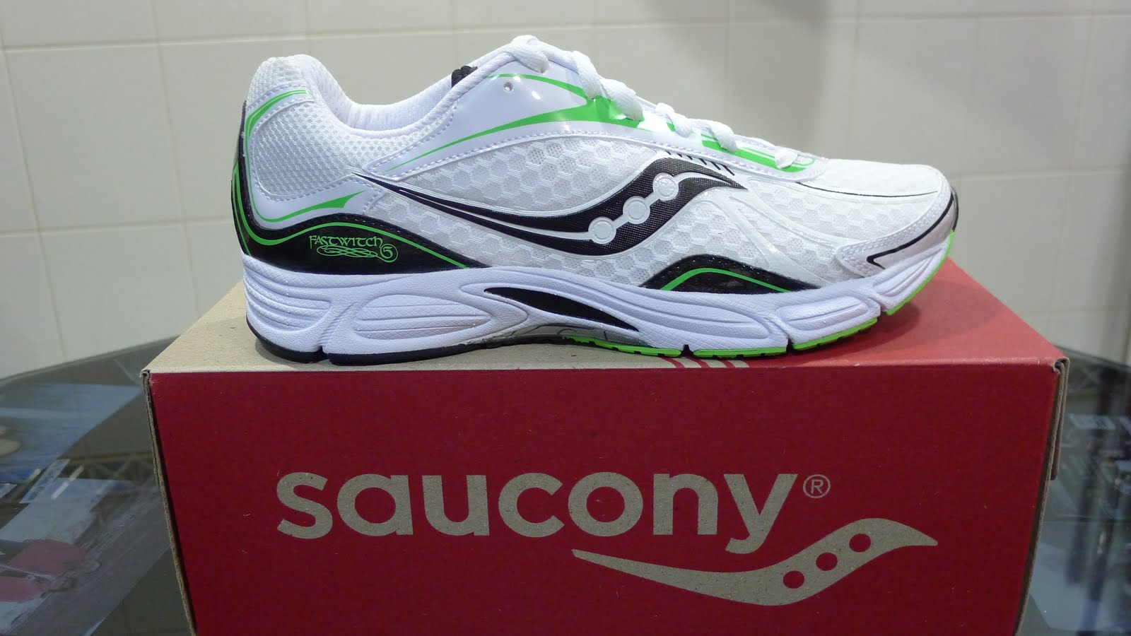 saucony fastwitch 5 mens