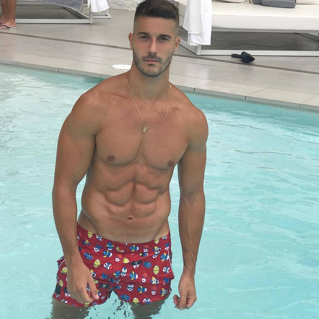 handsome-fit-men-abs-david-novoa-shirtless-muscular-body-pool