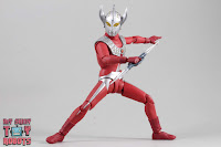 S.H. Figuarts Ultraman Taro 36