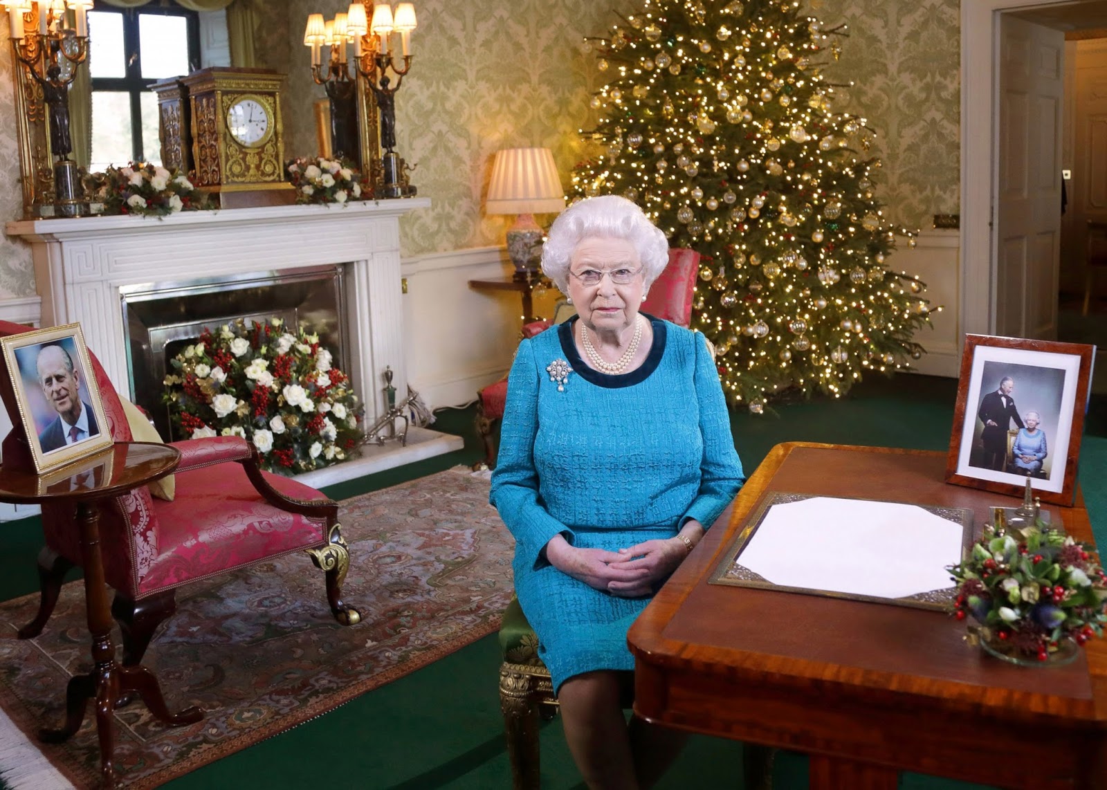 'Heavy Cold' Forces Queen Elizabeth II To Miss Christmas Church Service