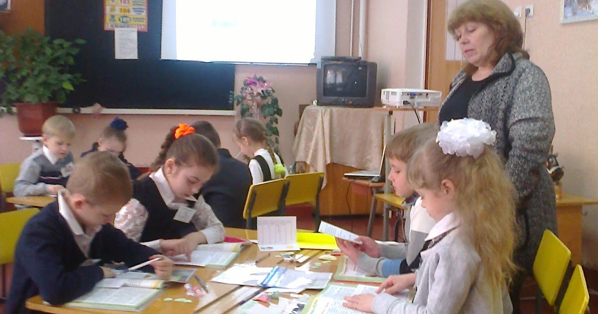 гимназия торез 2018. гимназия торез 2018. гимназия торез 2018. гимназия торез 2007. город торез лицей.