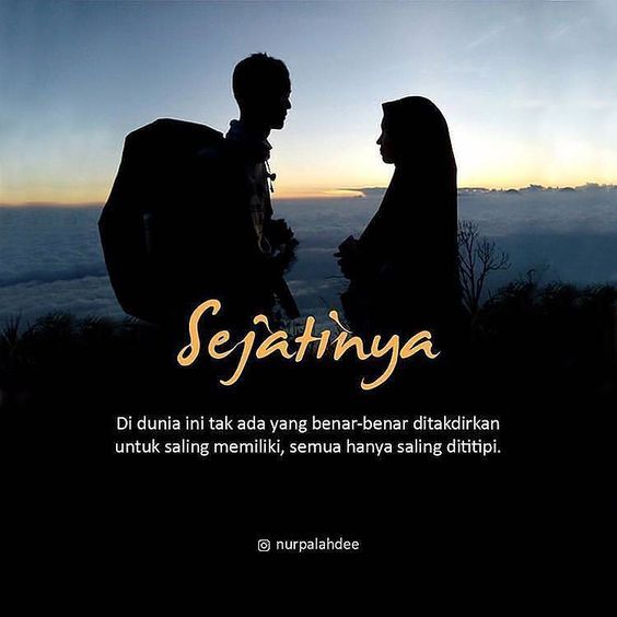 Daily Muslimah Suami Antara Orang Tua dan Istri