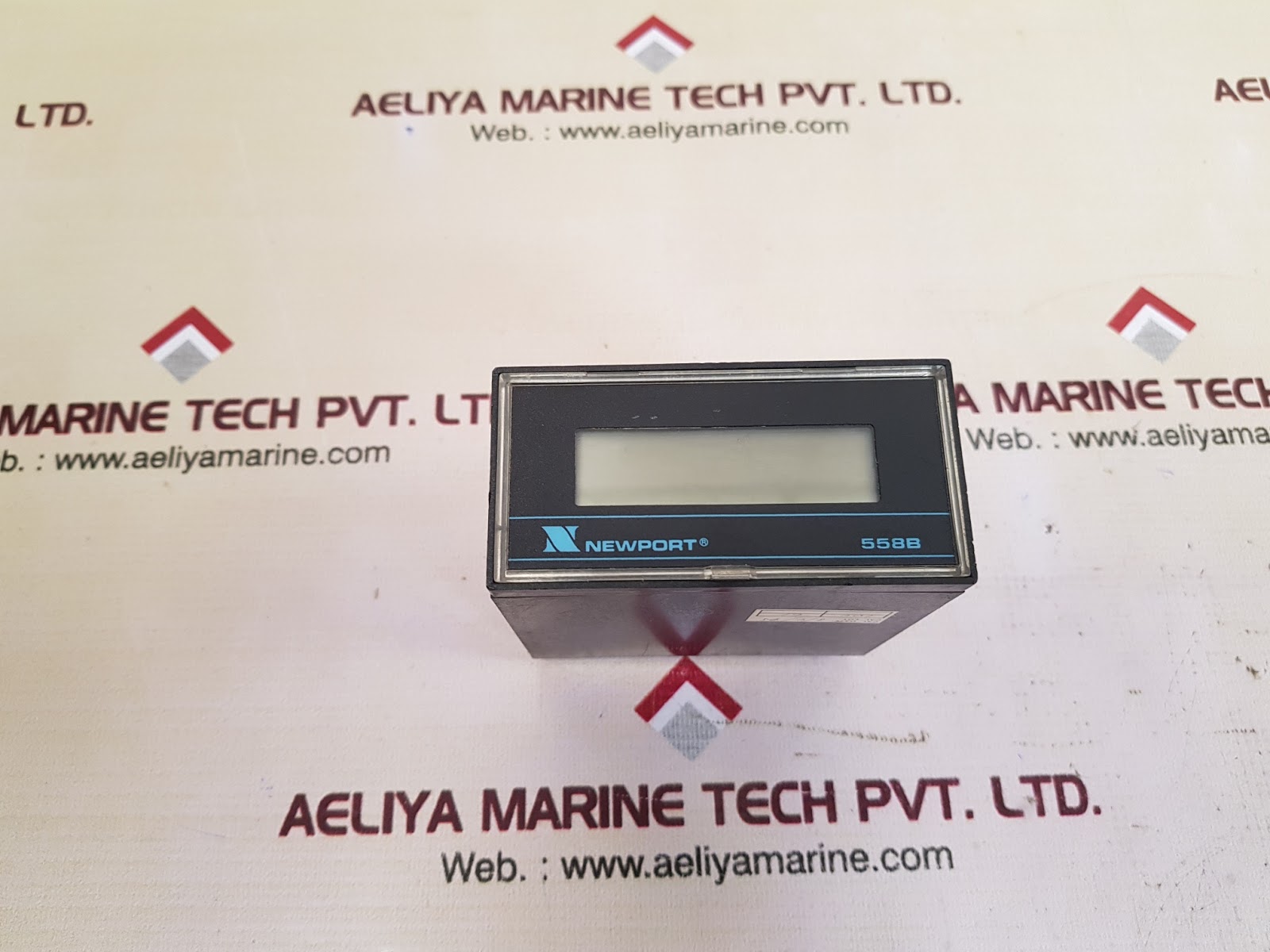 NEWPORT 558B CURRENT LOOP INDICATOR Aeliya Marine