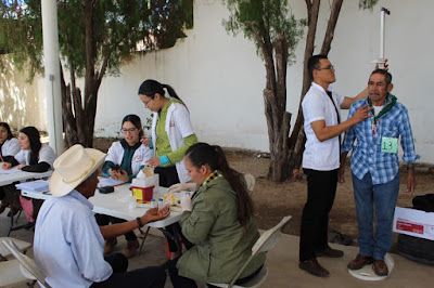 Realizan reunión mensual el grupo de INAPAM en Álamos y reciben consulta médica