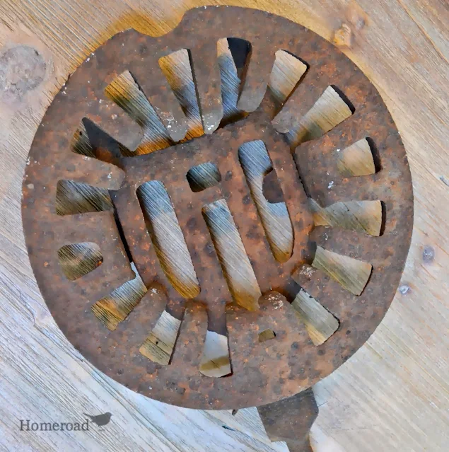 The Great Grate Pumpkin