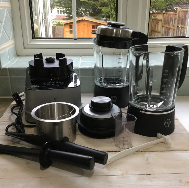 Spiced Cauliflower Soup in the Froothie Evolve Blender simply.food