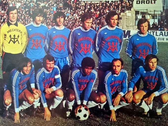 S.E.C BASTIA 1976-77. By Panini.