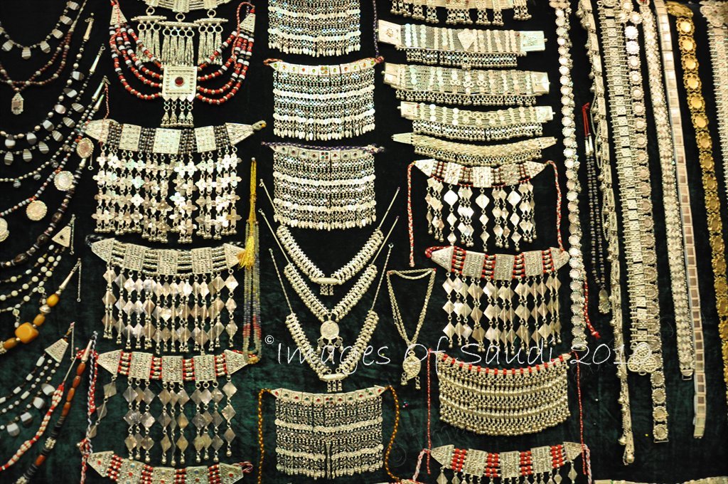Saudi Point: Traditional Saudi Jewellery