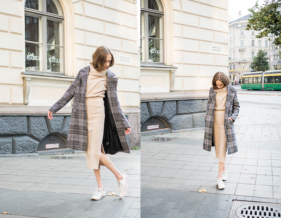 Ruudullinen villakangastakki // Checked wool coat