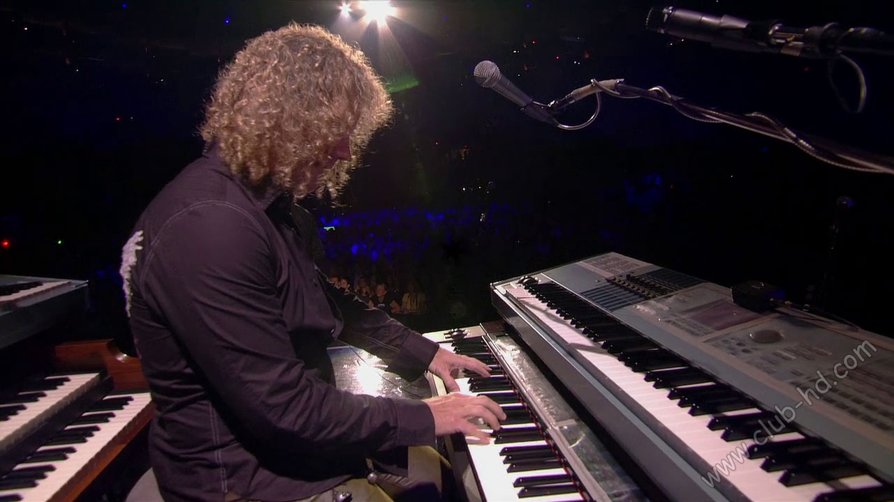 Bon_Jovi_Live_At_Madison_Square_Garden_CAPTURA-3.jpg