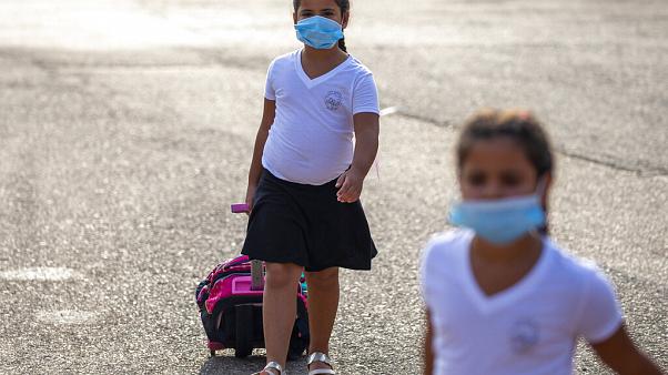 Νέα Υπουργική απόφαση για τη χρήση μάσκας - Χρήση μάσκας και στα διαλείμματα /2-11-2020