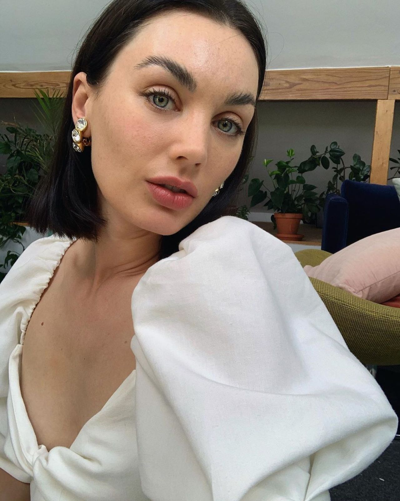 labels poppy corby tuech share