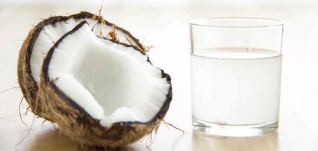 فوائد ماء جوز الهند للشعر
