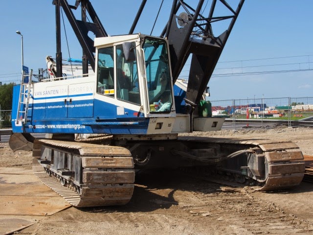 All About Crawler Cranes - Machinery & Equipment Part Online