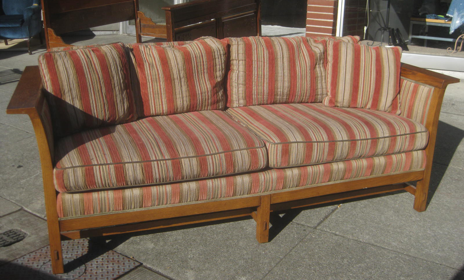 UHURU FURNITURE & COLLECTIBLES SOLD Arts & Crafts Revival Sofa 160