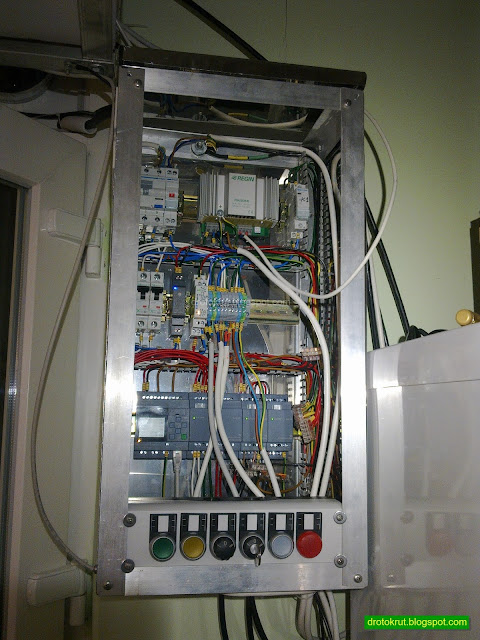 Щит автоматики приточной вентиляции с подогревом на базе Siemens Logo 8