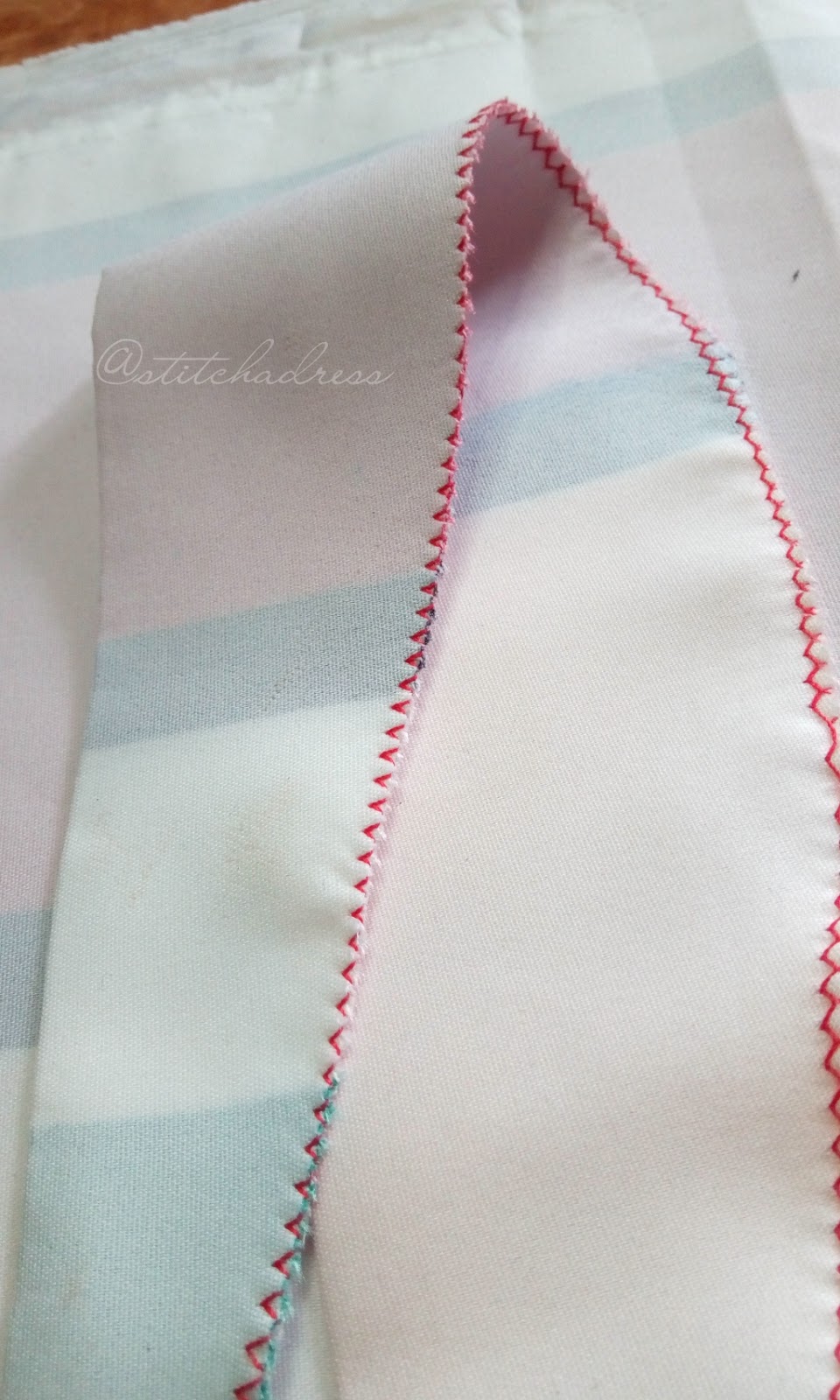 HOW TO WEAVE/OVERLOCK YOUR SEAMS WITHOUT A SERGER/OVERLOCKER