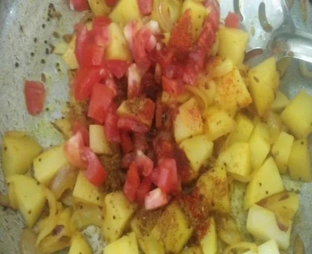 Sautéing-veggies Sautéing-veggies