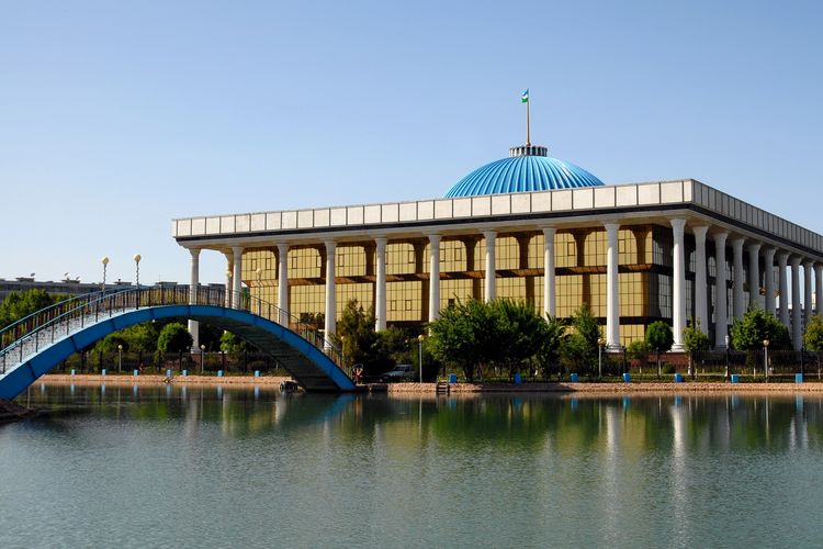 Uzbekistan Buat Kampanye Pemilu Parlemen Uzbekistan Buat Kampanye Pemilu Parlemen