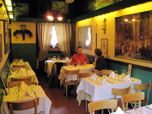 The New York City dining room of Chez Napoleon