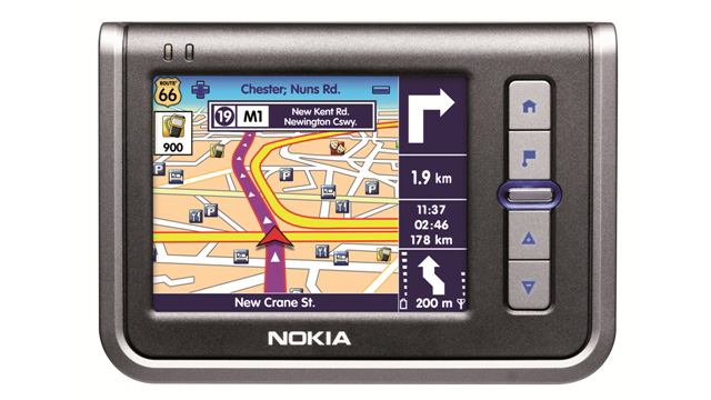 NOKIA 330 dengan Sistem GPS