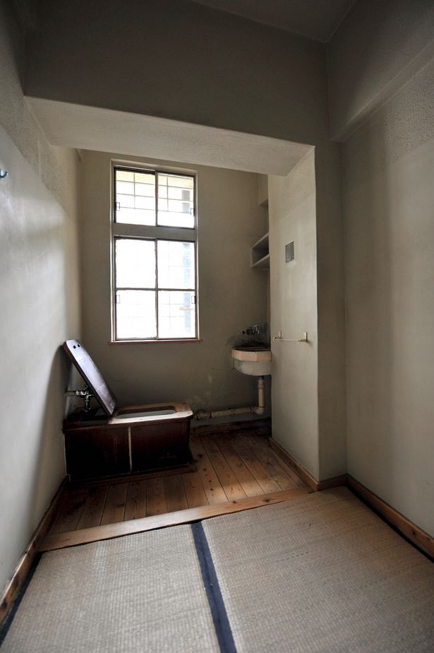 Japan's death chambers: Inside the secretive world where prisoners are