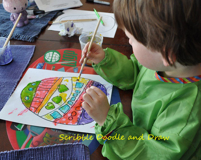 How to make edible paint to create colorful Easter egg paintings