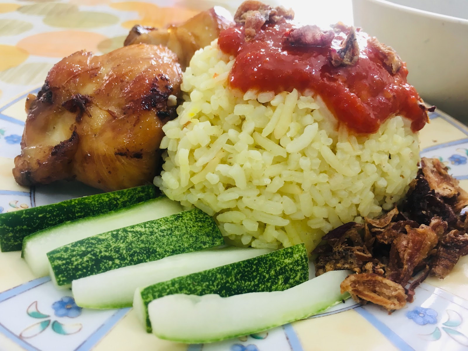 Nasi ayam hainan che nom