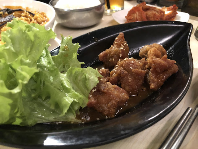 Korean Fried Chicken ala Kimchi Resto - habisliburan.com