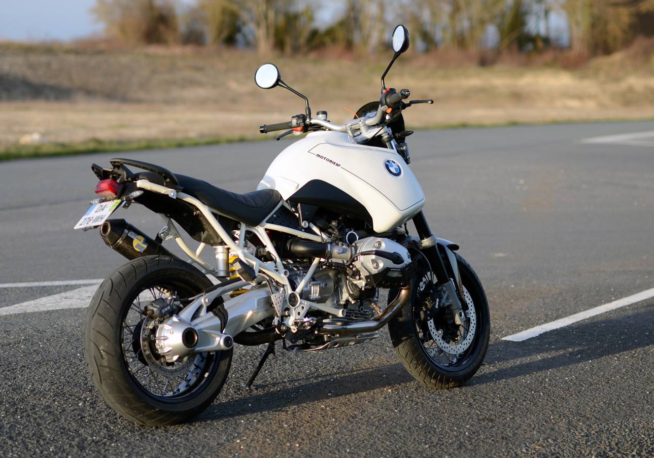 BMW r1200 Cafe Racer