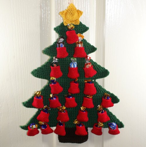 ergahandmade Crochet Christmas Tree Advent Calendar + Video Tutorial