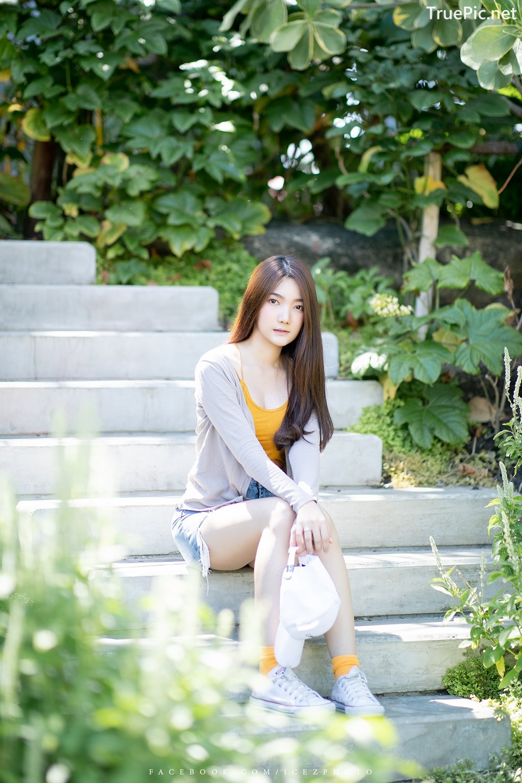 Image-Thailand-Cute-Model-Creammy-Chanama-Beautiful-Angel-In-Flower-Garden-TruePic.net- Picture-56