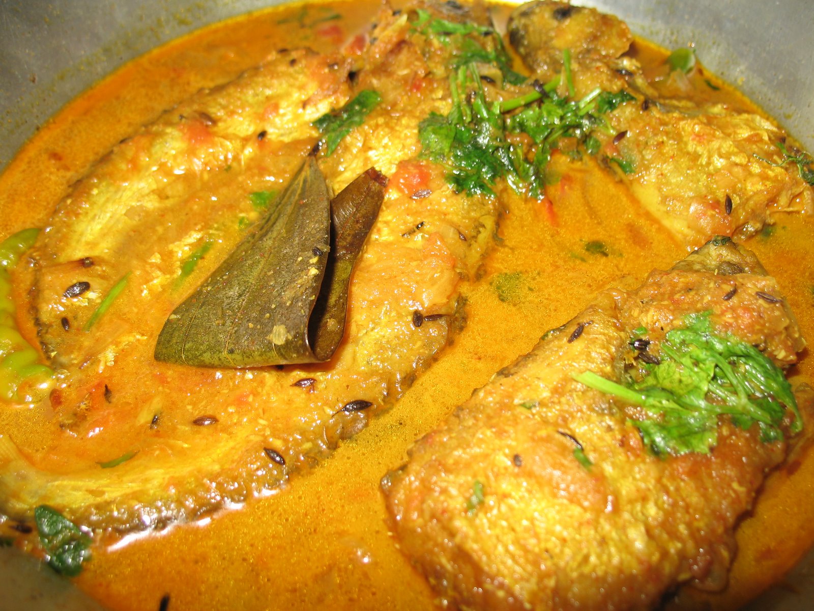 All about Bengali Fishes and Tasty Fish Curry