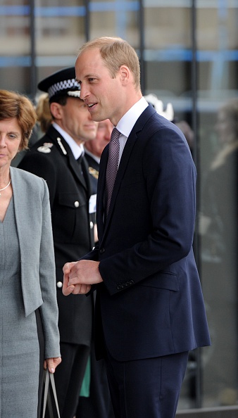 prince william duke of cambridge Kate middleton duchess cambridge dundee catherine visit duke hair zimbio haircut hairstyle hairstyles herzogin makeup princesa photostream bangs leaves uploaded