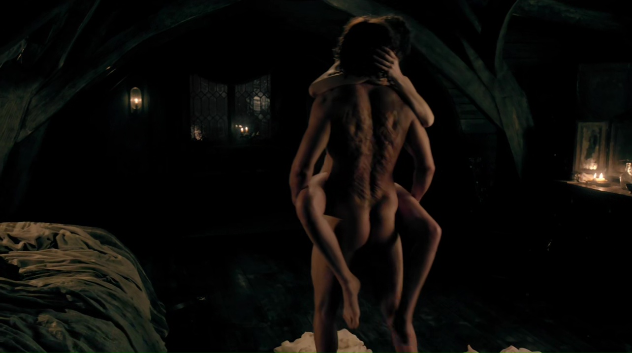 Sam Heughan nude in Outlander 1-07 "The Wedding" .