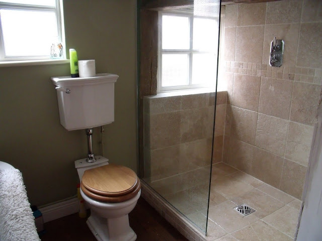 bathroom design ideas for small spaces