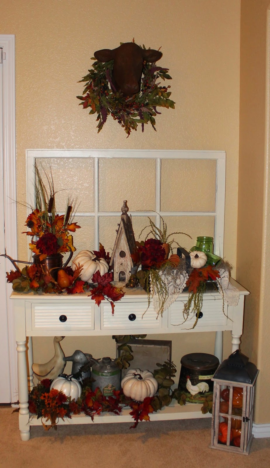 Southern Seazons: Fall hutch and bathroom update