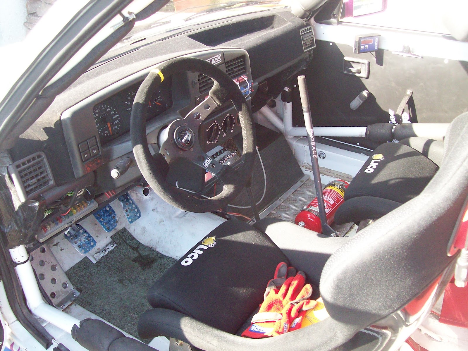 309 GTI 16 Rallye: Photos de la voiture en Groupe F2000