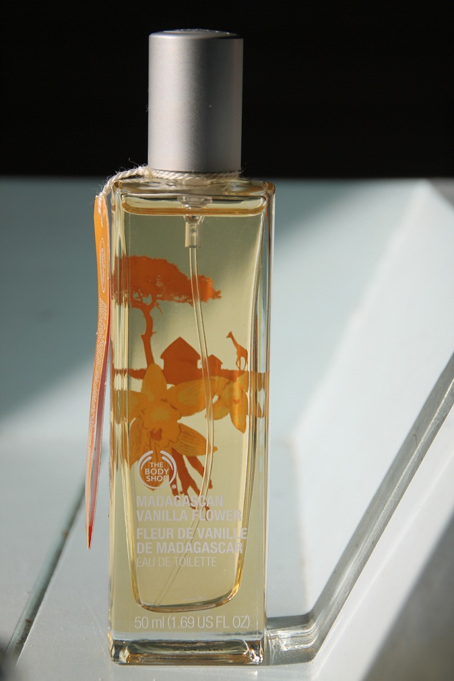 Crystal's Reviews The Body Shop Madagascan Vanilla flower
