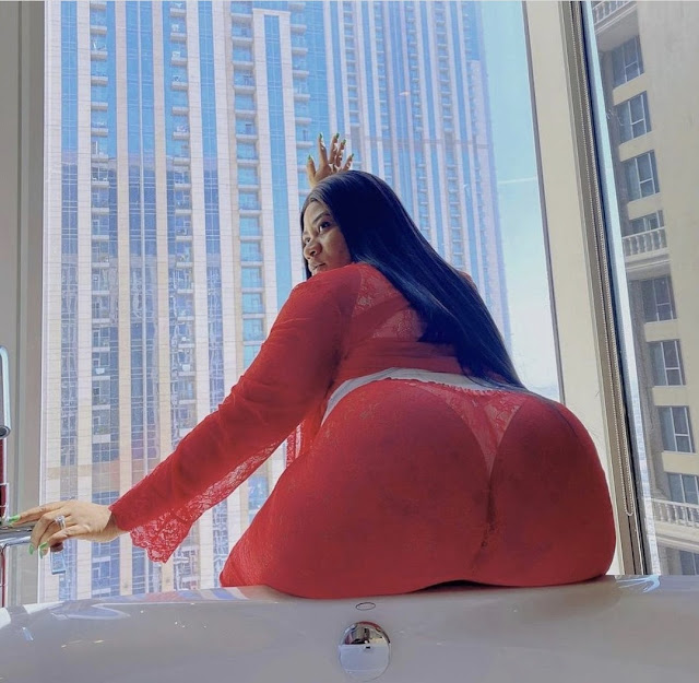 OMG! Take a look a Nkechi Blessing big Butt (Pictures)