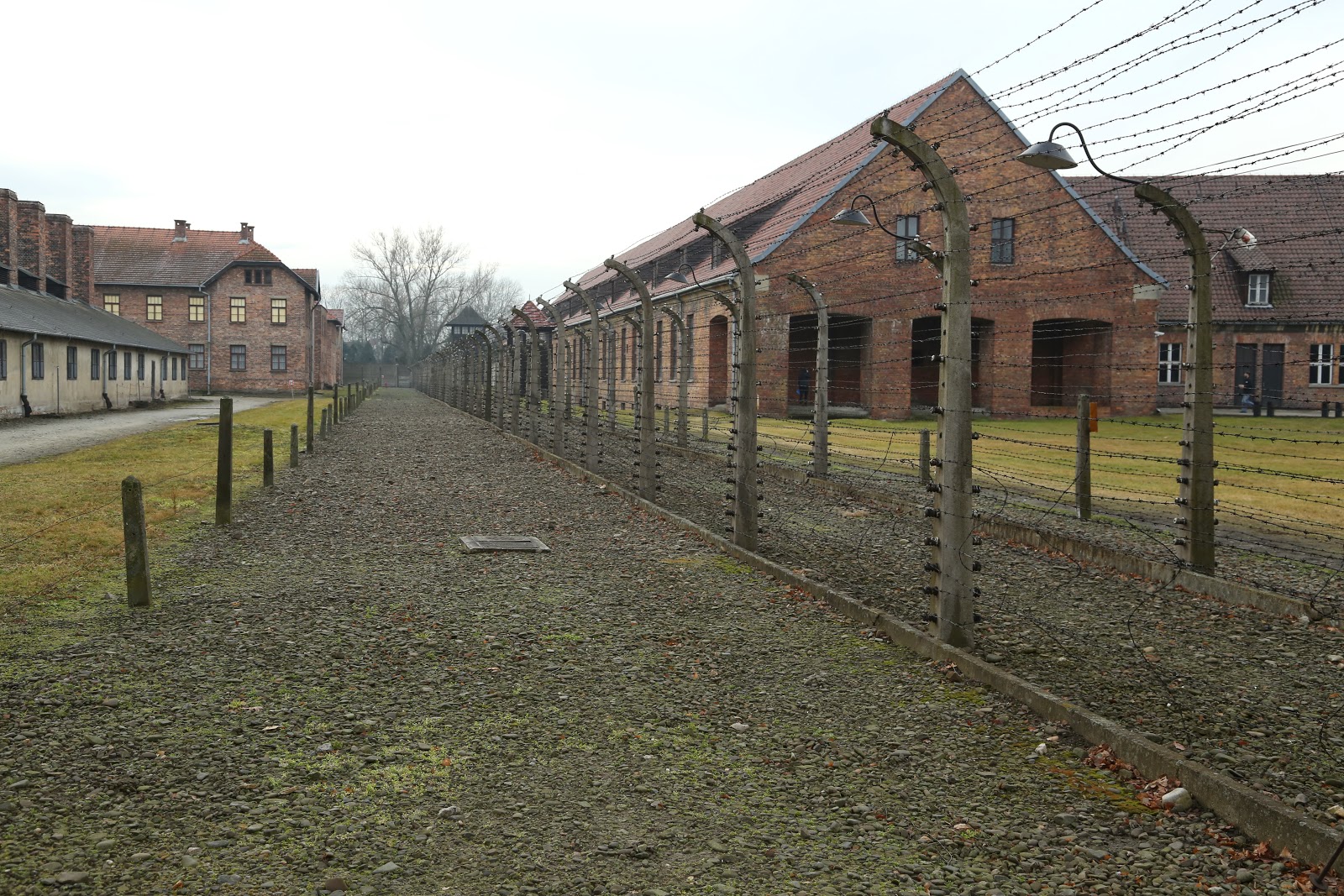 Аушвиц википедия. Аушвиц-биркенау освенцим. Асвенсон лагерь в польше. Аушвиц википедия. Аушвиц википедия.