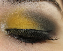 hufflepuff palette eyeshadow potter harry dark beauty side mac