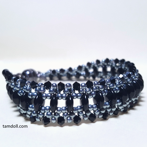 bead weaving bracelets