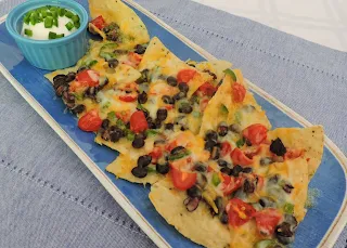 Cheesy Black Bean Nachos